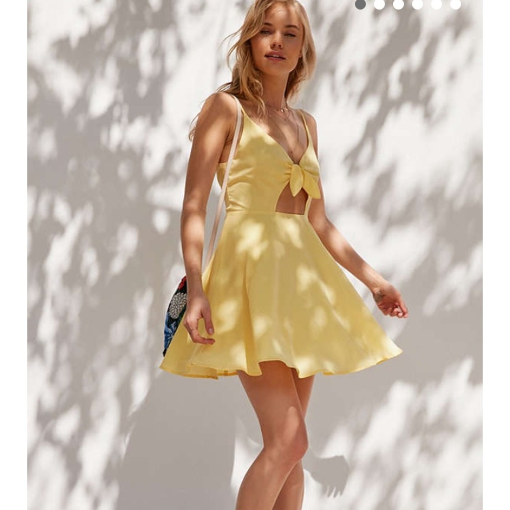 Kimchi blue flowy yellow dress, new with tags!